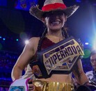Alana Flores se ha erigido como una de las personas con más participaciones y cinturones en eventos de boxeo para creadores de contenido.