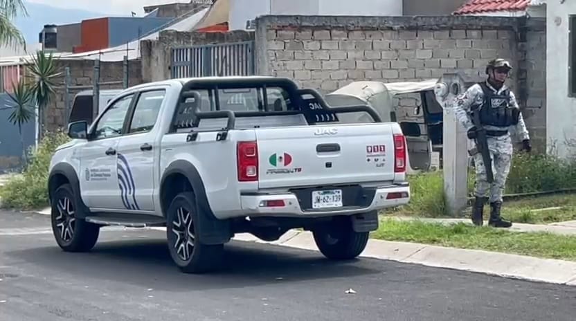 Autoridades llegaron hasta el sitio y equipo médico, quienes confirmaron que la mujer no presentaba signos vitales Autoridades llegaron hasta el sitio y equipo médico, quienes confirmaron que la mujer no presentaba signos vitales