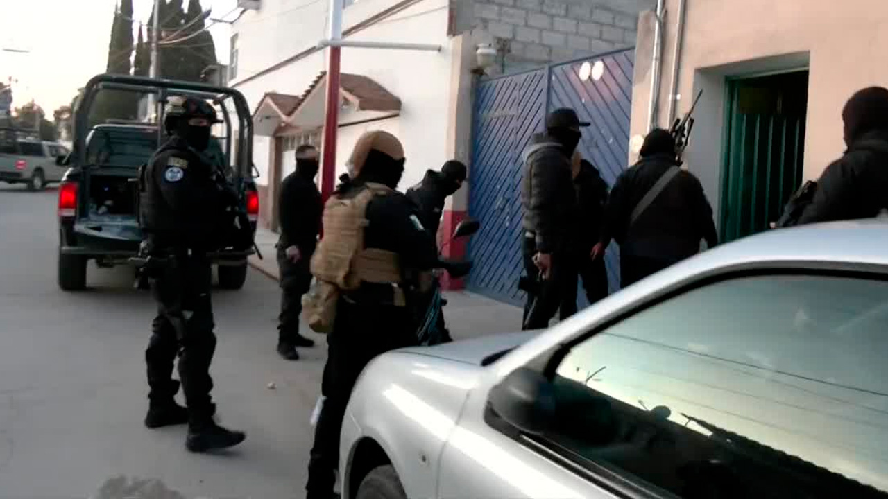 Un operativo permitió la captura de un hombre señalado por presuntos vínculos con narcotráfico y homicidio en el municipio de Otumba, Estado de México.