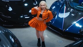 Lil Tay, criticó a las mujeres que trabajan después de los 25 años, y las tachó como un fracaso pues ella ha generado mucho dinero como modelo en OnlyFans.