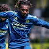 Saint-Maximin sigue entrenando desde días antes de la jornada 5 del Apertura 2025 en la Liga MX esperando su debut. Saint-Maximin sigue entrenando desde días antes de la jornada 5 del Apertura 2025 en la Liga MX esperando su debut.