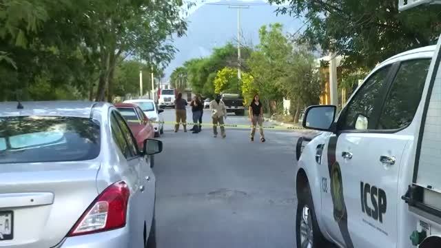 Un hombre fue asesinado a balazos durante la tarde de este viernes en calles del municipio de Escobedo, Nuevo León.