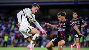 Aaron Ramsey en su debut con los Pumas en Liga MX.