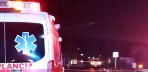 Una pareja fue asesinada a tiros en San Salvador El Verde. La moto quedó encendida tras el ataque. La FGE investiga el heco como un probable ajuste de cuentas.