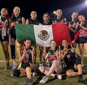 Equipo femenil de Flag Football ligas menores. Equipo femenil de Flag Football ligas menores.