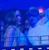 Bad Bunny le canta en vivo a Belinda