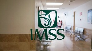 Personal médico encontró al excomandante tirado en el piso con un charco de sangre en la parte posterior de la cabeza.