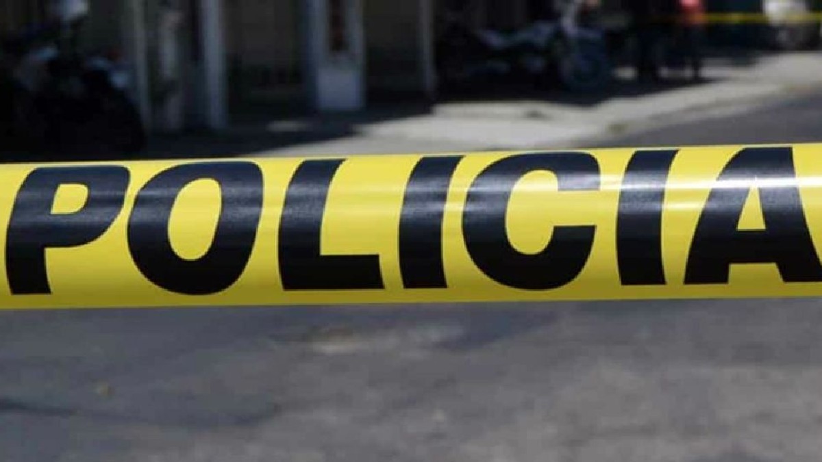 Una tragedia sacudió a la colonia El Arenal la mañana de este domingo, cuando un hombre de 46 años, identificado como Jesús, fue hallado sin vida.