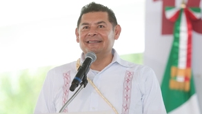 El gobernador de Puebla pidió practicar los principios de la 4T y no solo pregonarlos, ya que eso convierte el gobierno en una pesadilla.