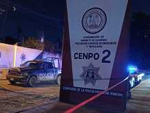 Policías agredidos