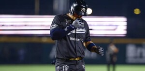 'Chule' Mendoza en Sultanes de Monterrey.