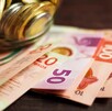 El salario mínimo es uno de los temas que más aqueja a los mexicanos. El salario mínimo es uno de los temas que más aqueja a los mexicanos.
