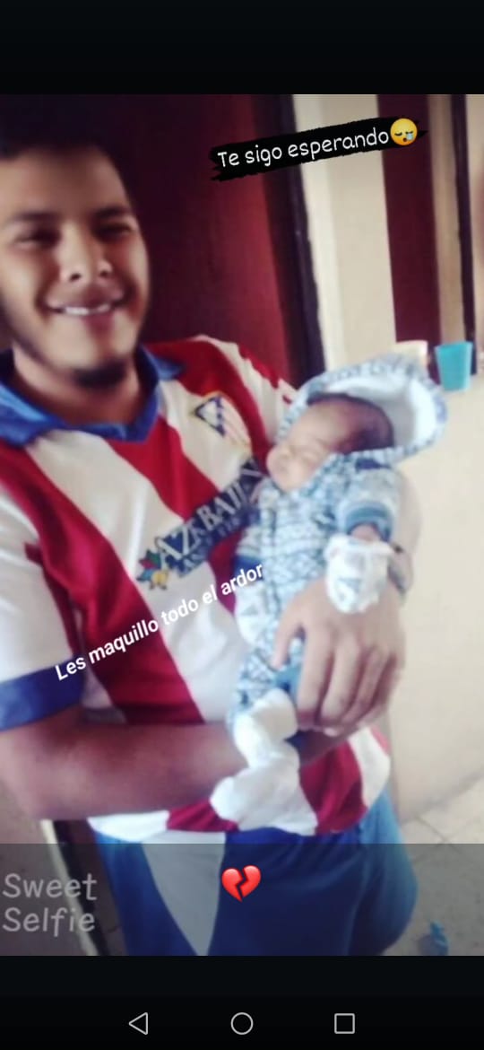 Madre busca a su hijo desaparecido en Guadalajara, lo encuentran en Torreón en situación de calle, piden apoyo para localizarlo. Madre busca a su hijo desaparecido en Guadalajara, lo encuentran en Torreón en situación de calle, piden apoyo para localizarlo.