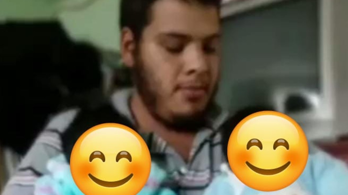 Madre busca a su hijo desaparecido en Guadalajara, lo encuentran en Torreón en situación de calle, piden apoyo para localizarlo. Madre busca a su hijo desaparecido en Guadalajara, lo encuentran en Torreón en situación de calle, piden apoyo para localizarlo.