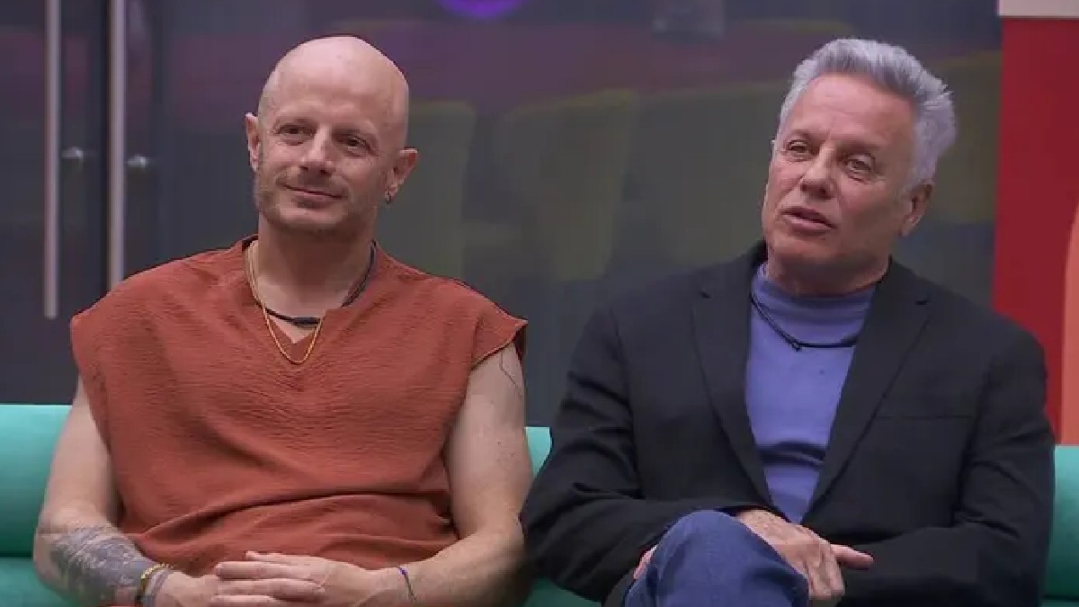 Facundo y Alexis se pelean en La Casa de los Famosos. Facundo y Alexis se pelean en La Casa de los Famosos.