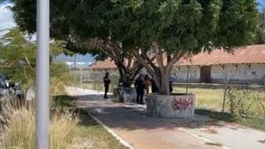 Una mujer fue hallada gravemente herida en calles de Tehuacán, Puebla. Presuntamente fue agredida con tabiques. Autoridades investigan el brutal hecho.