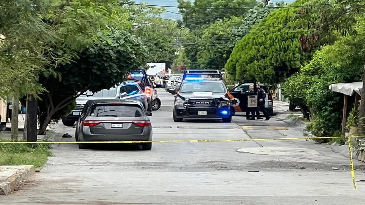 Un policía de Guadalupe resultó herido de bala luego de que un hombre armado disparara contra los oficiales.