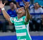 Santos Laguna se prepara para un partido crucial este sábado en el Estadio Corona. El equipo se mide a los Tigres, una escuadra que ha dominado la rivalidad