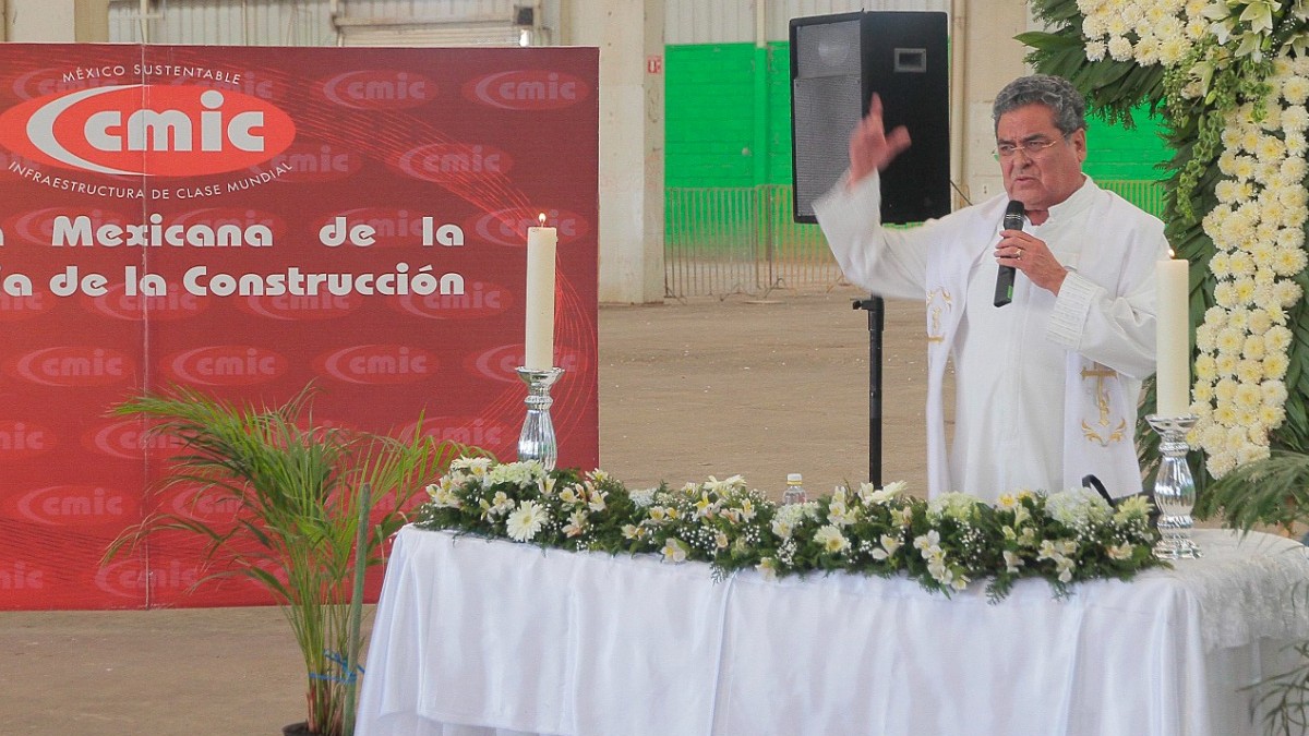La Diócesis de Torreón ha confirmado el sensible fallecimiento del Padre Gerardo Zatarain García, estos son los horarios de las misas fúnebres. La Diócesis de Torreón ha confirmado el sensible fallecimiento del Padre Gerardo Zatarain García, estos son los horarios de las misas fúnebres.