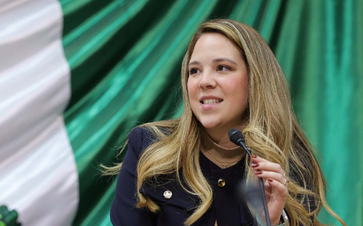 La diputada Claudia Chapa propuso crear un atlas de empresas contaminantes para sacarlas del Área Metropolitana de Monterrey. La diputada Claudia Chapa propuso crear un atlas de empresas contaminantes para sacarlas del Área Metropolitana de Monterrey.