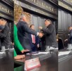 Gerardo Fernández Noroña y el priista, Alejandro 'Alito' Moreno, llegaron a los golpes tras una intensa discusión en el Senado Gerardo Fernández Noroña y el priista, Alejandro 'Alito' Moreno, llegaron a los golpes tras una intensa discusión en el Senado