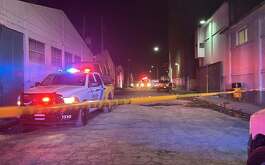 Dos cuerpos calcinados fueron encontrados en un terreno baldío de la colonia Talleres, en el municipio de Monterrey, Nuevo León.