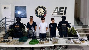 Los tres hombres, identificados como Jairo, Ever y Eliuth, quedaron bajo resguardo del Ministerio Público