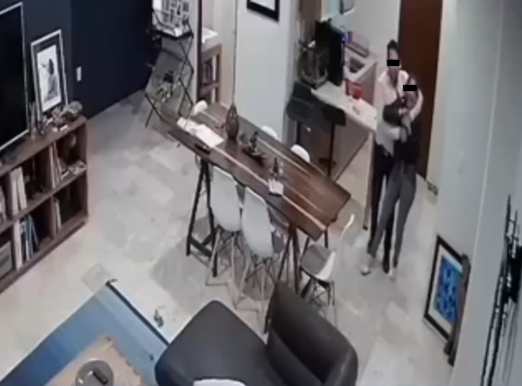 Luis Alberto M., presunto agresor de la joven en Oaxaca, continúa libre y habría presumido de tener influencias políticas para evitar su cita con la justicia. Luis Alberto M., presunto agresor de la joven en Oaxaca, continúa libre y habría presumido de tener influencias políticas para evitar su cita con la justicia.