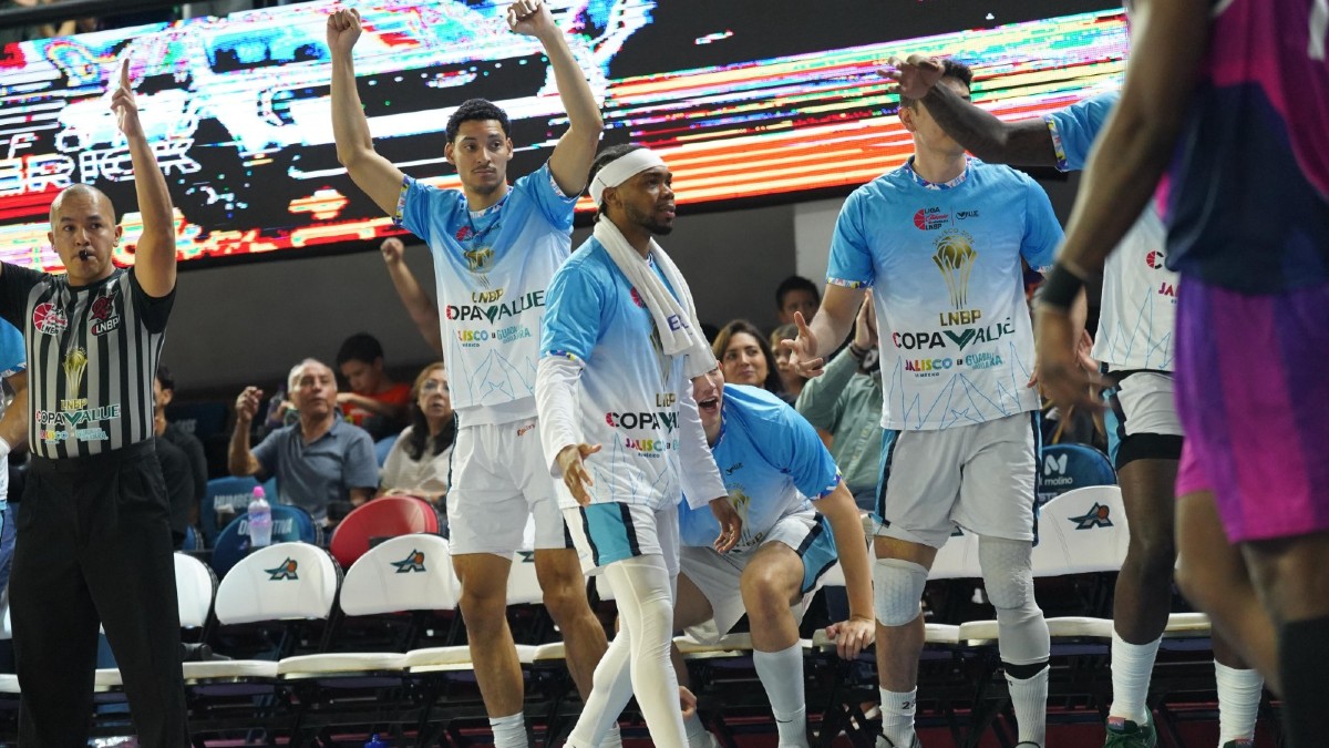 Astros de Jalisco derrotaron 84-58 a los Gambusinos de Fresnillo en la Copa LNBP para avanzar a las semifinales.