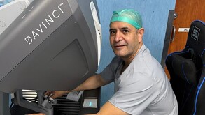 La cirugía robótica ofrece importantes ventajas, como menor dolor postoperatorio y una recuperación más rápida.