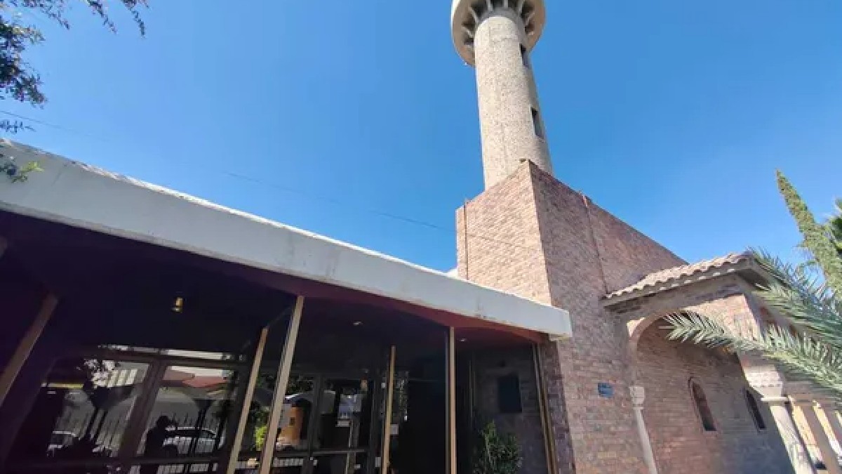 La Comarca Lagunera, una región clave para el desarrollo del norte de México, ha sido desde hace más de un siglo un punto de encuentro para diversas culturas. La Comarca Lagunera, una región clave para el desarrollo del norte de México, ha sido desde hace más de un siglo un punto de encuentro para diversas culturas.