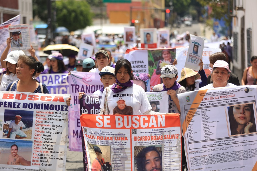La presidenta de Voz de los Desaparecidos indicó que han logrado avances con el nuevo gobierno estatal, pero pidió garantizar no haya otra desaparición. La presidenta de Voz de los Desaparecidos indicó que han logrado avances con el nuevo gobierno estatal, pero pidió garantizar no haya otra desaparición.