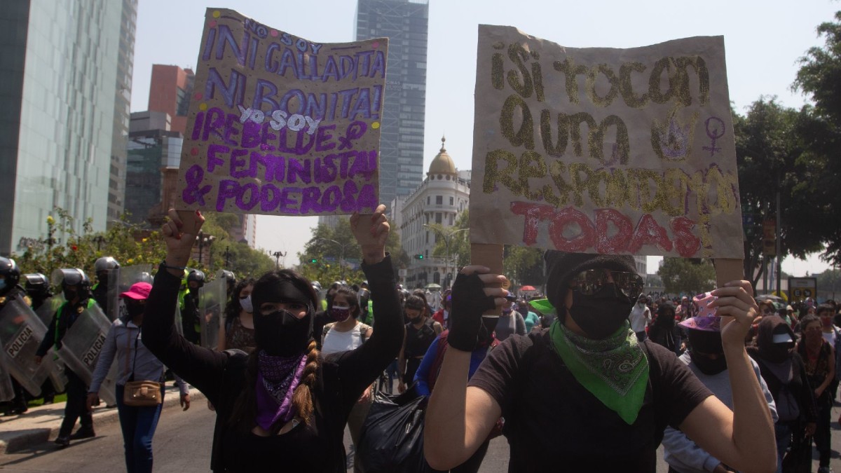 Giovanna denuncia que su madre la explotó sexualmente desde los 10 años; pide que no la dejen libre Giovanna denuncia que su madre la explotó sexualmente desde los 10 años; pide que no la dejen libre