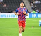 El máximo anotador de la Selección Mexicana Javier Hernández volvió a ser convocado con Chivas para enfrentar a Cruz Azul.
