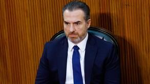 Adrián de la Garza pide presupuesto 2026 con visión municipalista