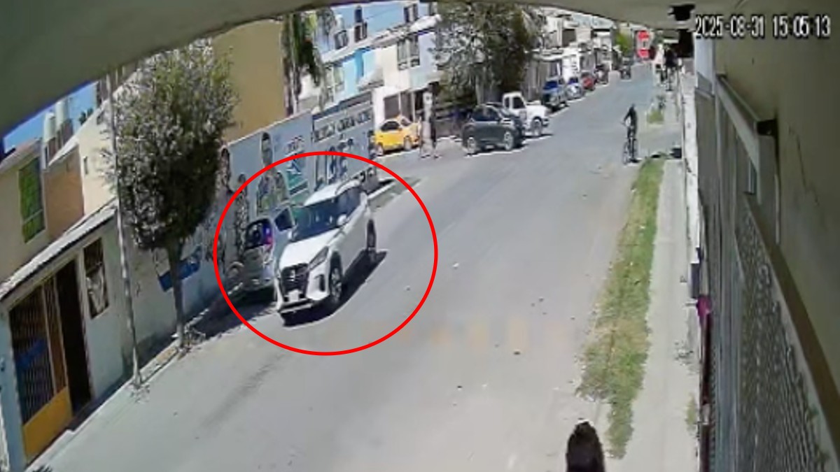 Un conductor en Torreón está pidiendo la ayuda para localizar al responsable de un accidente que le causó graves daños materiales a su camioneta. Un conductor en Torreón está pidiendo la ayuda para localizar al responsable de un accidente que le causó graves daños materiales a su camioneta.