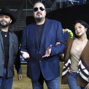 Pepe Aguilar sigue en una polémica familiar