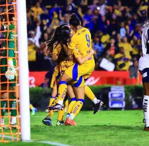 El equipo de Rayadas no ha podido lograr derrotar a Tigres Femenil en el volcán universitario desde hace ya casi tres años. El equipo de Rayadas no ha podido lograr derrotar a Tigres Femenil en el volcán universitario desde hace ya casi tres años.