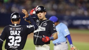 Los Sultanes derrotaron 3-1 a los Charros de Jalisco en el Walmart Park en el tercer juego de la Final de la Zona Norte.