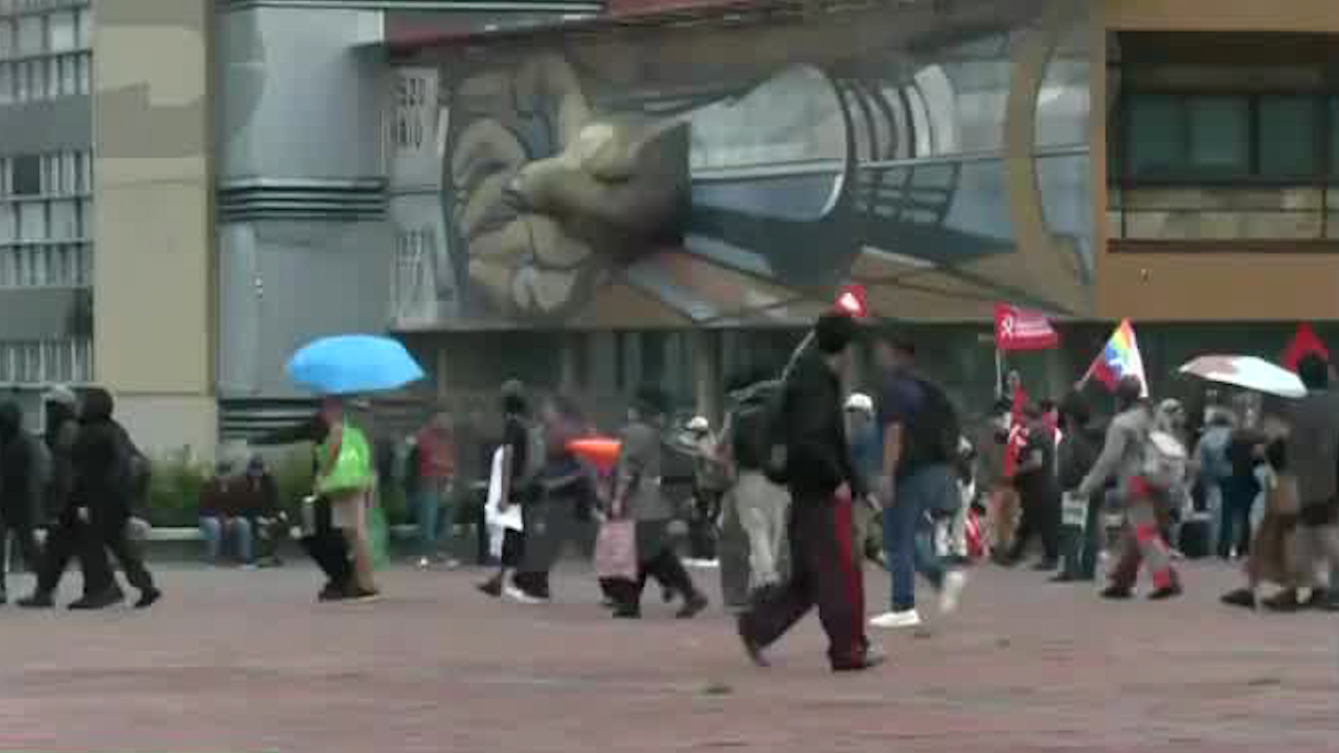 Los estudiantes de la Universidad Nacional Autónoma de México realizaron protestas en frente de Rectoría.