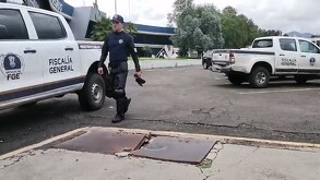 Tesorero municipal de Carácuaro fue asaltado en Morelia, Michoacán. Delincuentes armados le robaron 308 mil pesos en efectivo y huyeron.