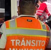 Un accidente de motocicleta ocurrido en la colonia Sol de Oriente de Torreón, Coahuila, ha dejado a una menor de 13 años con heridas de extrema gravedad.