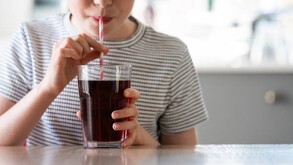 El consumo frecuente de refresco puede ser perjudicial para la salud