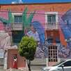 fachada del mural en una casa antigua fachada del mural en una casa antigua