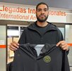 El basquetbolista mexicano regresa a Fuerza Regia luego de estar jugando en Puerro Rico. El basquetbolista mexicano regresa a Fuerza Regia luego de estar jugando en Puerro Rico.