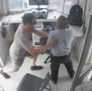 Cineastea golpea a guardias de seguridad en San Pedro Cineastea golpea a guardias de seguridad en San Pedro