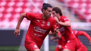 Luis Romo tampoco realizó el viaje, pues se le dio descanso con miras a la seguidilla de partido que se avecinan.