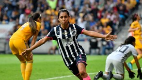 Diana Evangelista en el Clásico Regio Femenil