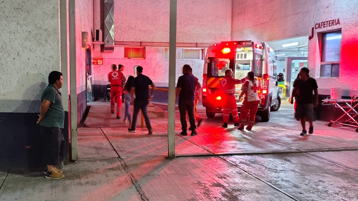 La tranquilidad de la Feria de Torreón se vio interrumpida la noche del viernes cuando un bebé de casi dos años sufrió convulsiones. La tranquilidad de la Feria de Torreón se vio interrumpida la noche del viernes cuando un bebé de casi dos años sufrió convulsiones.