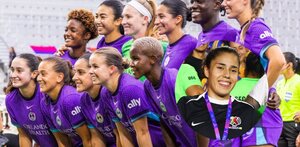 Orlando Pride en su formación previo al partido de Concacaf W